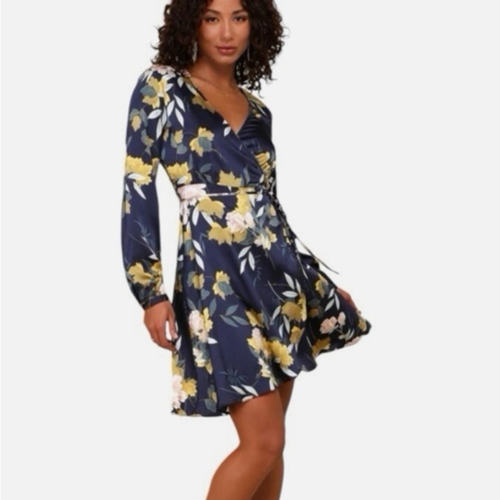 NWT- LULUS Navy Satin Floral Long Sleeved Mini Wrap Dress